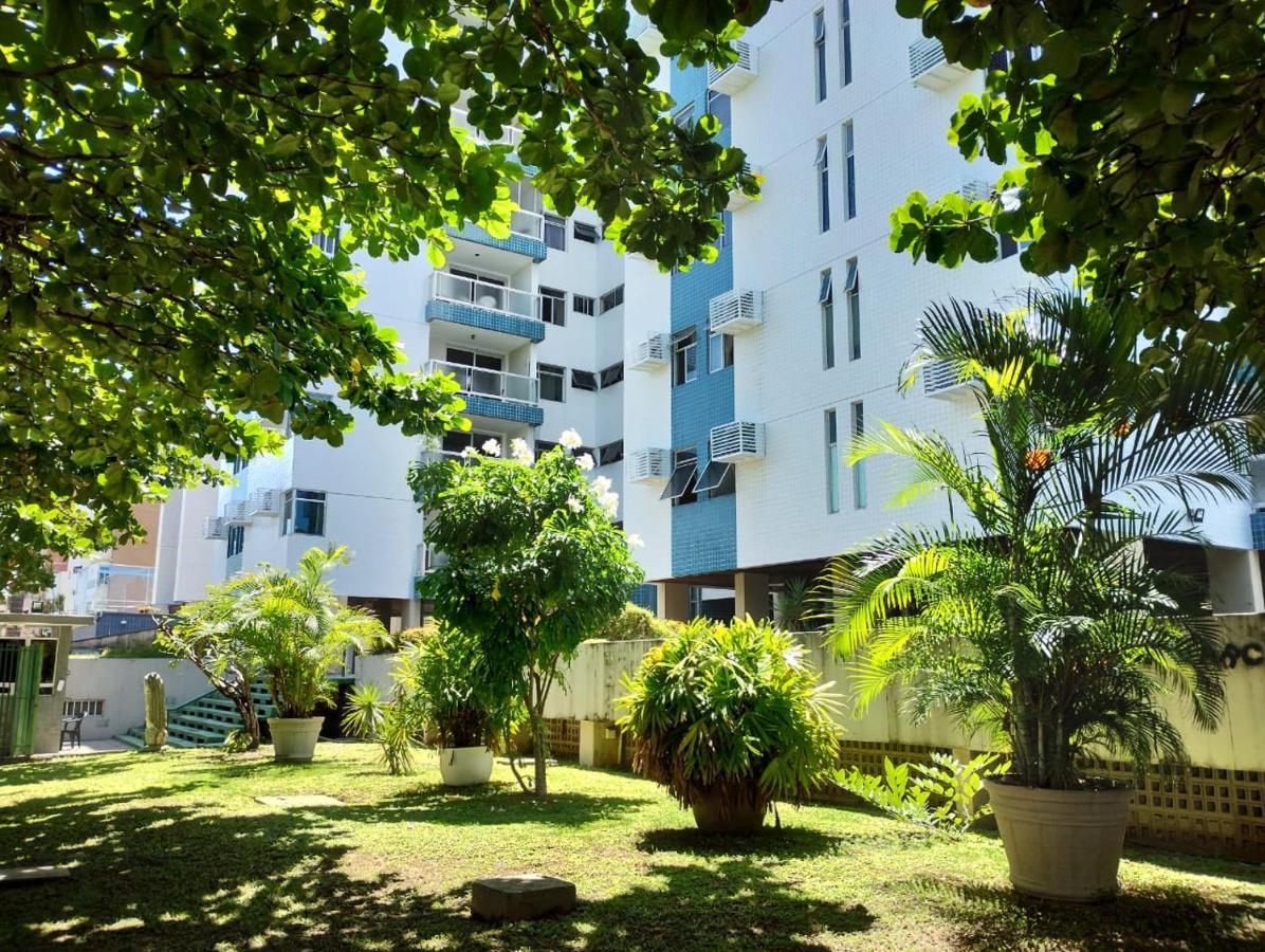 Apartamento Amplo A 700 Metros Da Praia Recife Exterior photo